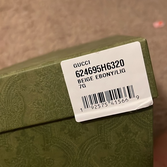 Women’s gucci logo canvas slides - Picture 10 of 10